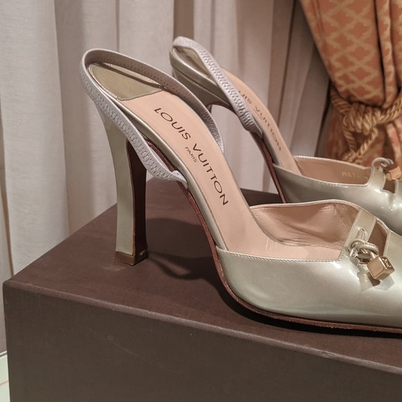 Louis Vuitton vernis dice slingback heel - Picture 5 of 9